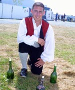 Gethin Page, Caerfyrddin - cyntaf - dawns unigol i fechgyn