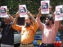 Journalists protest against attacks