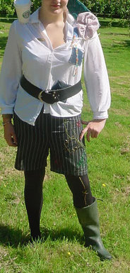 Country Girl Vs City Worker