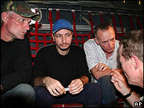  Keith Stansell, Marc Gonsalvez e Thomas Howes. Foto: AP