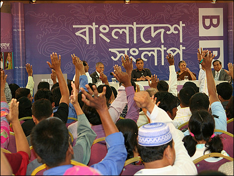 সংলাপের এজেন্ডা নির্ধারণ করেন দর্শকরা