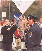 Policie proti prostestantům nezasahovala