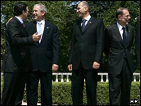 چپ به راست: باروسو، بوش، نخست وزیر اسلونی، سولانا
