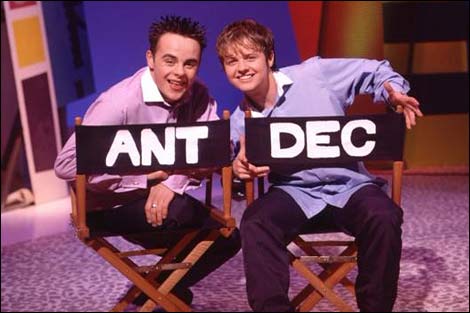 ant_dec_chairs_470x313.jpg