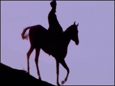 نمایی از فیلم عروس ایل ترکمن ساخته کیومرث درم بخش 