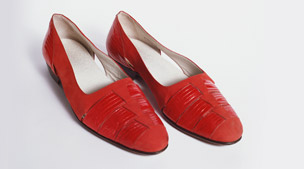 The Wizard - shoes|80|Elton John 