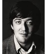 Stephen Fry by Trevor Leighton
© Trevor Leighton / National Portrait Gallery, London