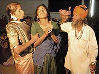 महिला