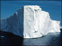 یخچال لارسن بی در قطب جنوب