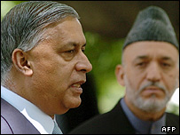 شوکت عزیز نخست وزیر پاکستان در کابل