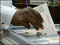 Zimbabwe'de bir seçmen