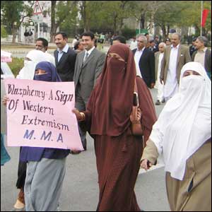 پاکستان میں کارٹونوں کے خلاف احتجاج