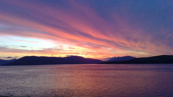Ian McArthur from Gourock captured this stunning red sky across the Clyde.