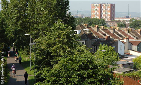 People using the B&B Railway Path (J Bewley)