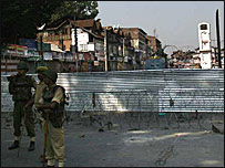 لال چوک فائل فوٹو