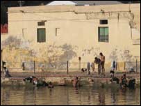 ادے پور جھیل