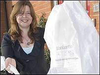 Karen Cannard slimming her bin