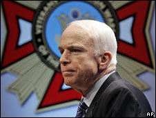 رپبلکن پارٹی کے امیدوار جان مکین نے بحث میں حصہ نہیں لیا۔