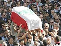 Cibran Tueyni'nin naaşı taşınıyor