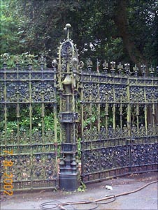 Grade II* listed gates at Hartford Hall before their resoration