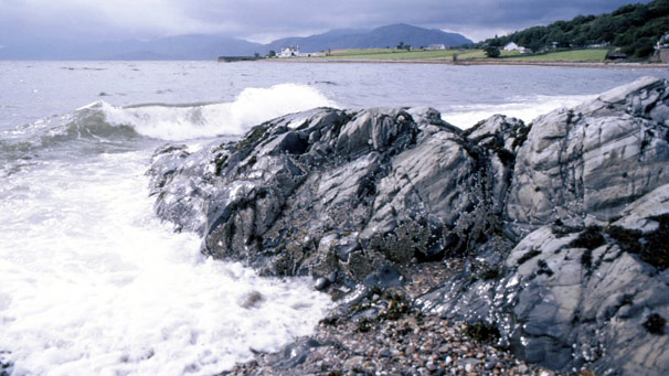 Breaking wave, at Onich, Loch Linnhe