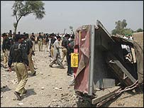 پشاور دھماکہ