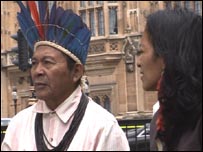 Os índios brasileiros Jacir José de Souza e Pierlangela Nascimento da Cunha