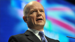 Shadow Foreign Secretary William Hague addresses delegates during the Conservative Party conference in Manchester, 08/10/2009