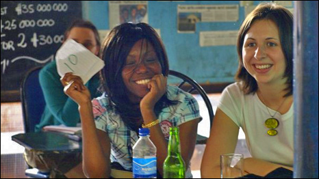 10 out of 10, an appreciative audience votes