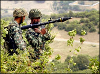 پاکستان کے قبائلی علاقوں میں تعینات فوجی