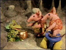 _45278045_clangers226small.jpg