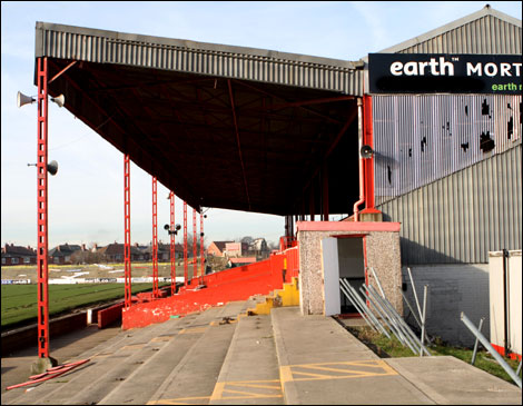 Belle Vue stadium, by John Ennis