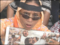 منور سہروردی کے قتل کے خلاف مظاہرے میں خواتین نے بھی حصہ لیا