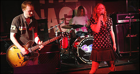 Little Girl Screaming (ANNIE @AMC PHOTOGRAPHICS)