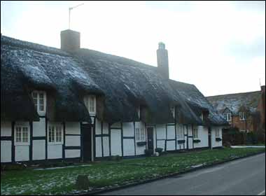Timber cottages in Lower Quinton 