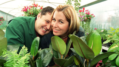 Eddie (Peter Kay) and Linda (Liza Tarbuck)
