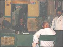 بغیر چھت کی جیل 