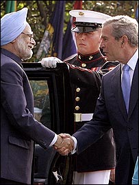 منموہن سنگھ اور صدر بش