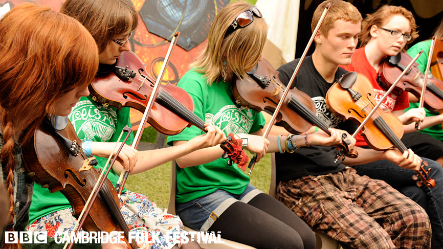 On the final day of Cambridge Folk Festival, The Hub was full of budding folk musicians playing, learning and enjoying the event.