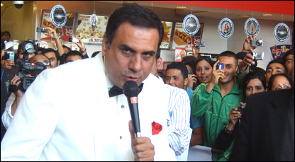 बोमन ईरानी