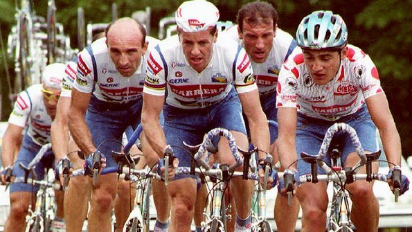 Stephen Roche and his team-mates in 1992