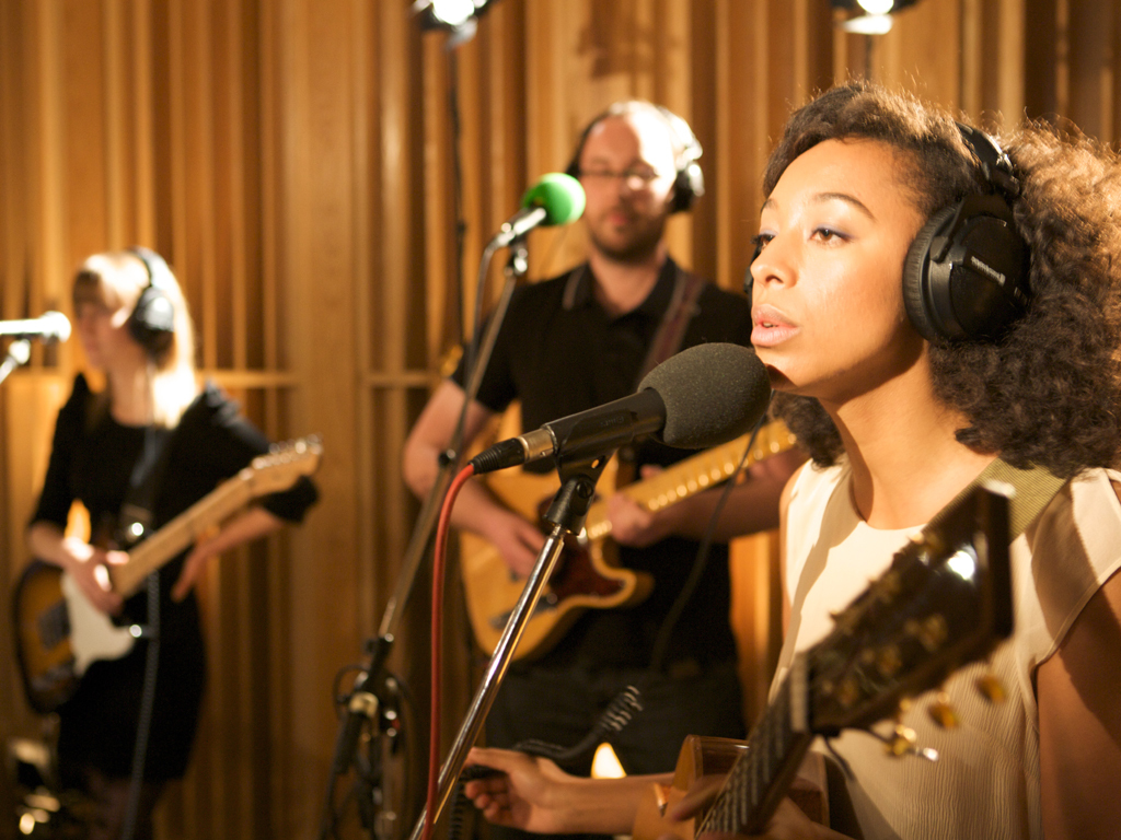 Corinne Bailey Rae - 1Xtra Live Lounge 30 October 2009