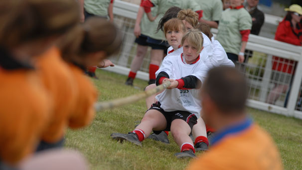 Bankfoot Jac do their very best against eventual overall winners Kilmaurs.