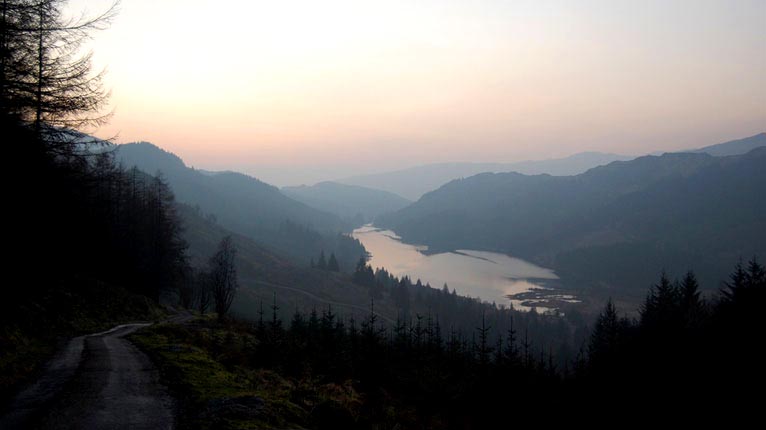 Loch Doilet, eadar Sròn an t-Sìthein agus Poll Loch