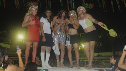 Bruce with the carnival queens of Benjamin Constant