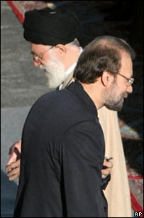 رهبر ايران و علی لاريجانی