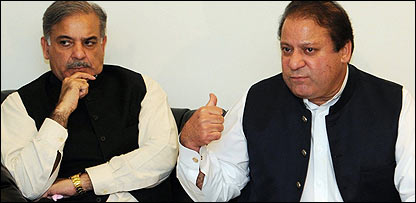 نواز شریف اور شہباز شریف کی ایک فائل فوٹو