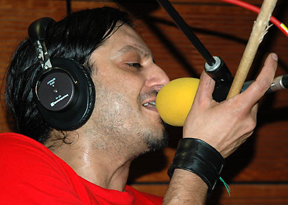 Rock I.D. perform live on the Friction Live Session