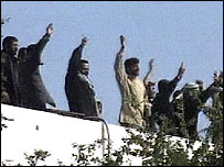 ۔