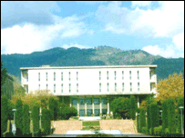 قائد اعظم یونیورسٹی